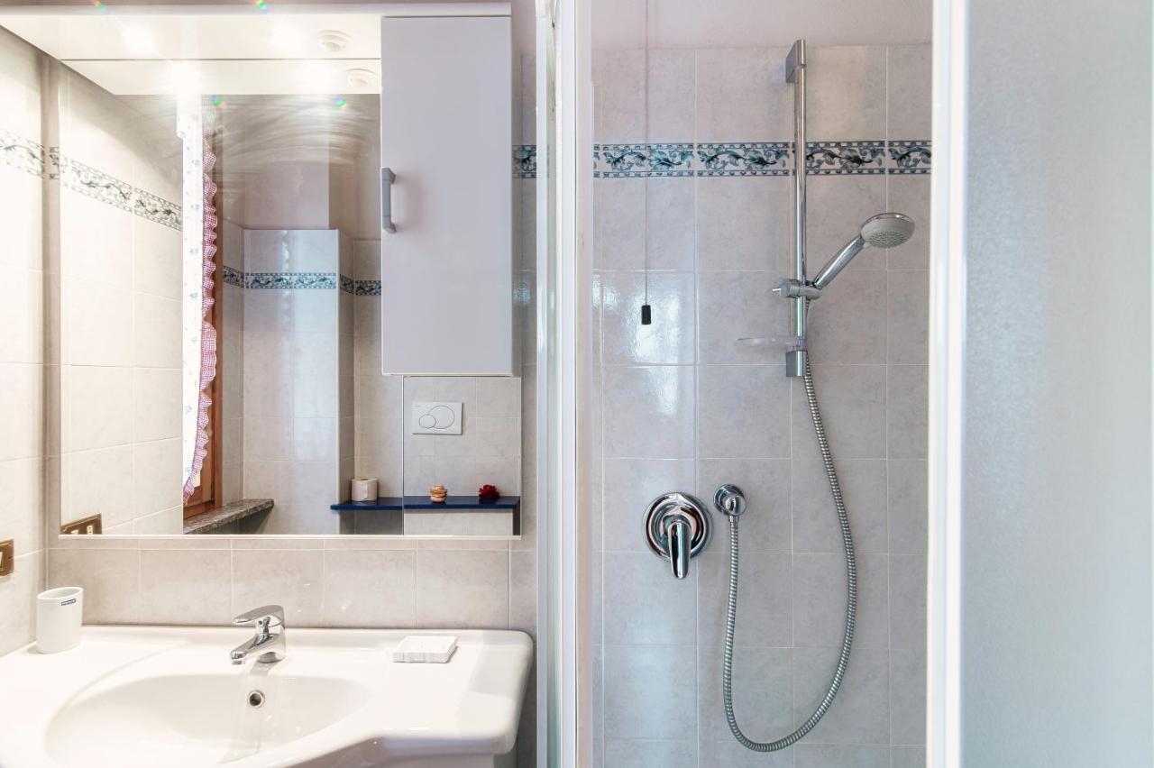 Grand Maison - Con 2 Ampie Camere Da Letto Комо Экстерьер фото